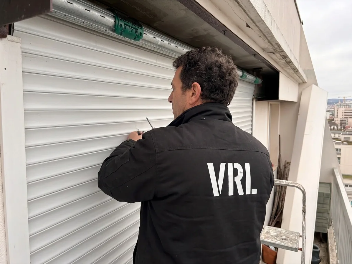 Technicien VRL Créteil à Créteil Technicien VRL Créteil à Créteil